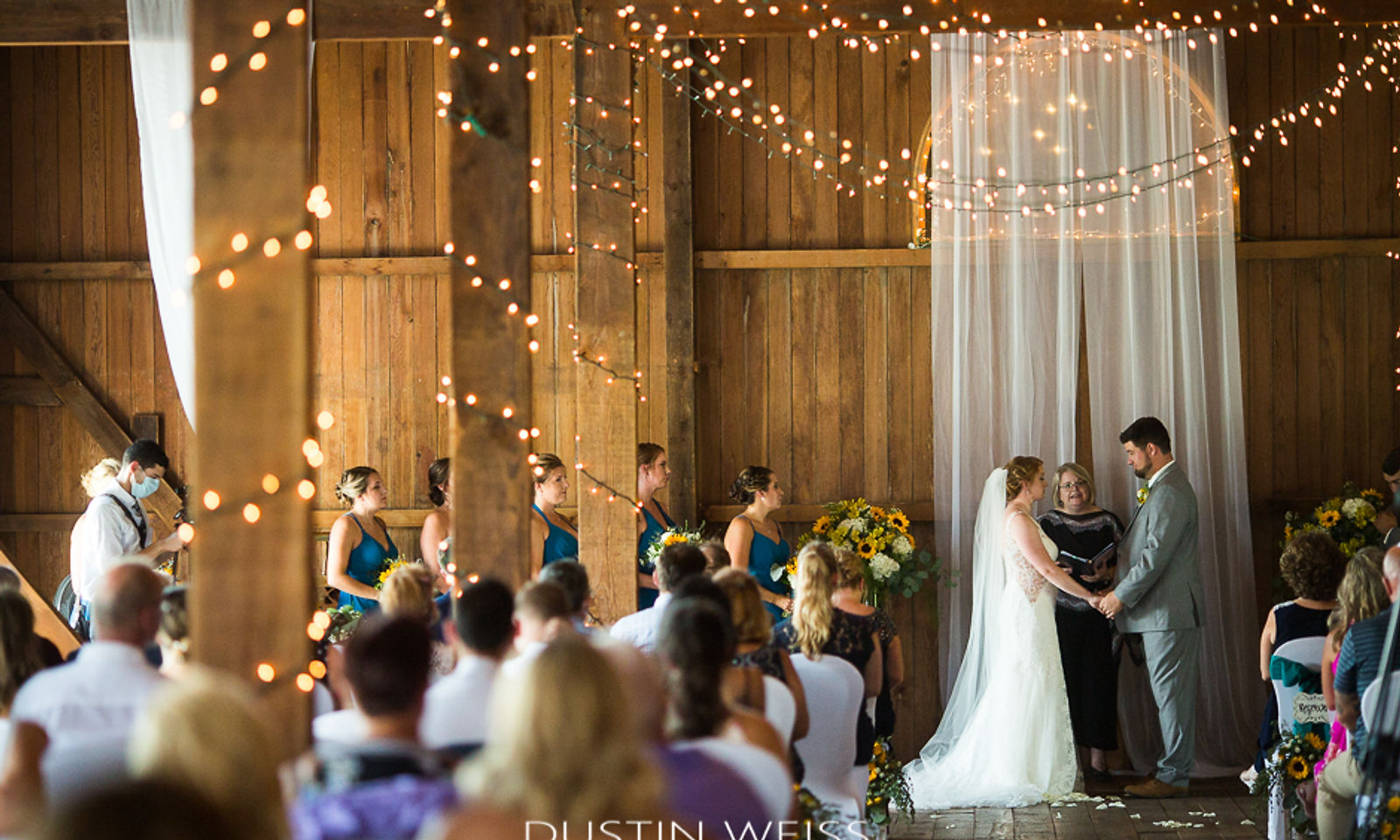 KassyCole_BernFarmWedding_DustinWeissPho